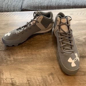 🌸Under Armour Cleats